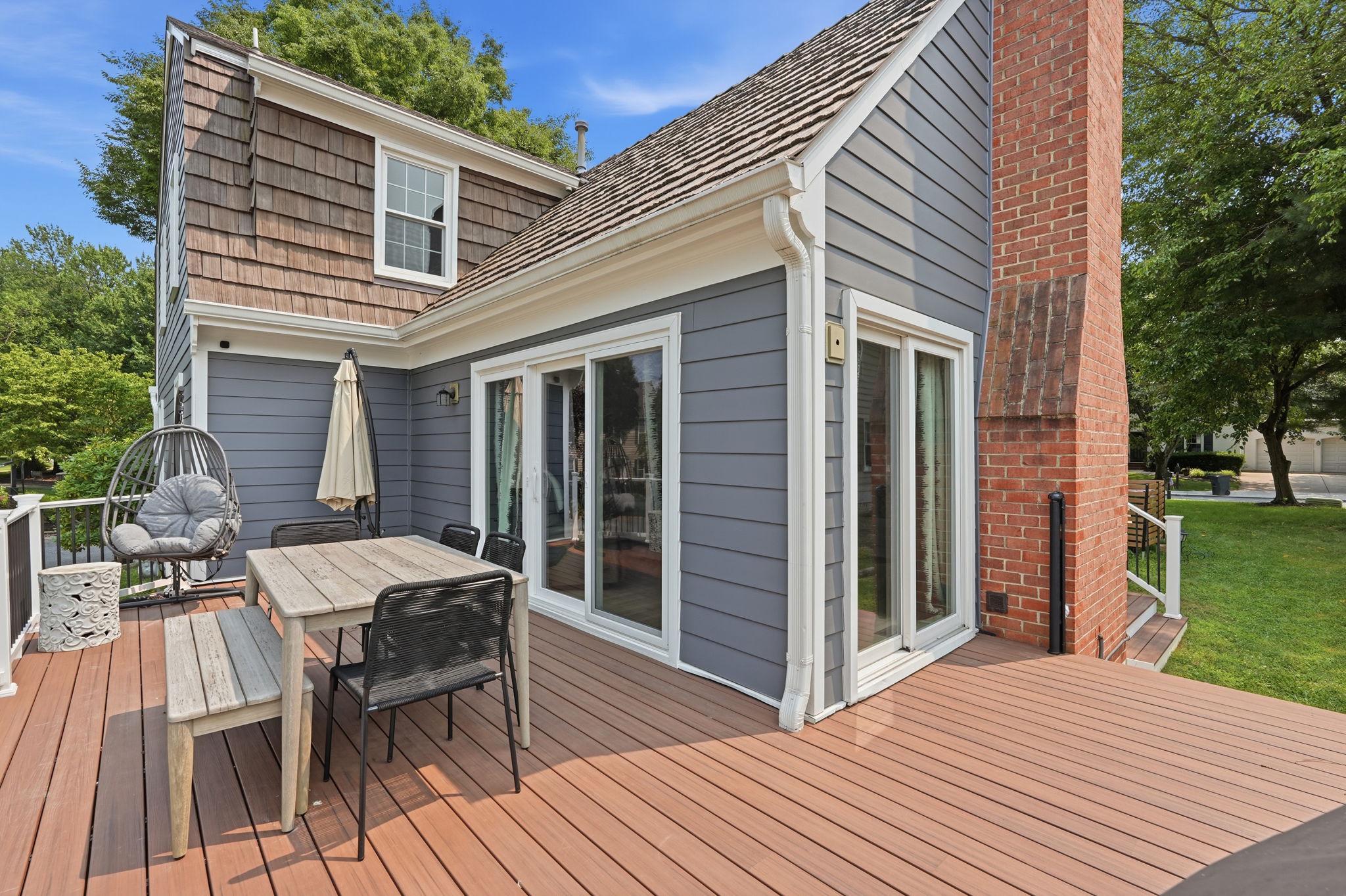 118 UPSHIRE CIRCLE
