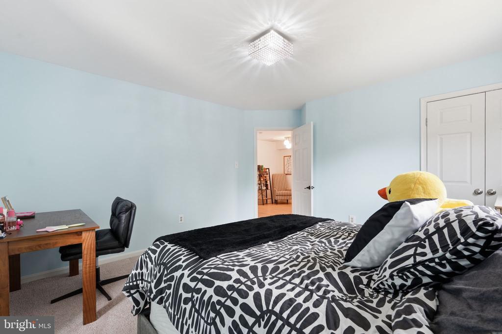 118 UPSHIRE CIRCLE