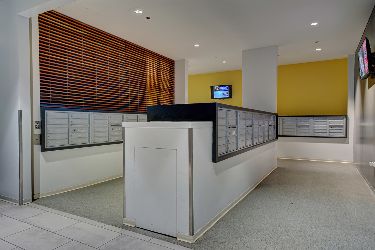 235 W Van Buren Street Unit: 2020