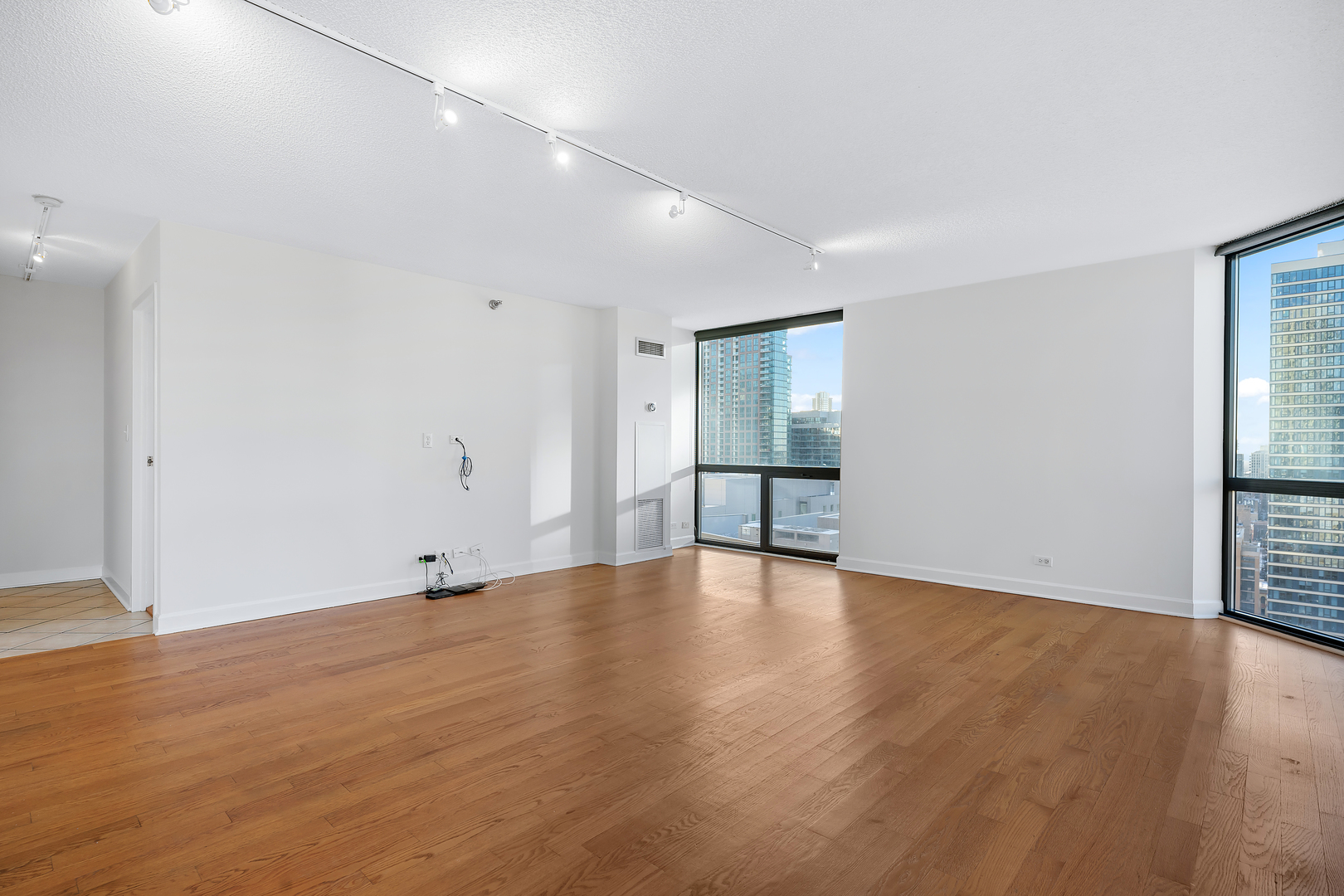 70 W HURON Street Unit: 2203