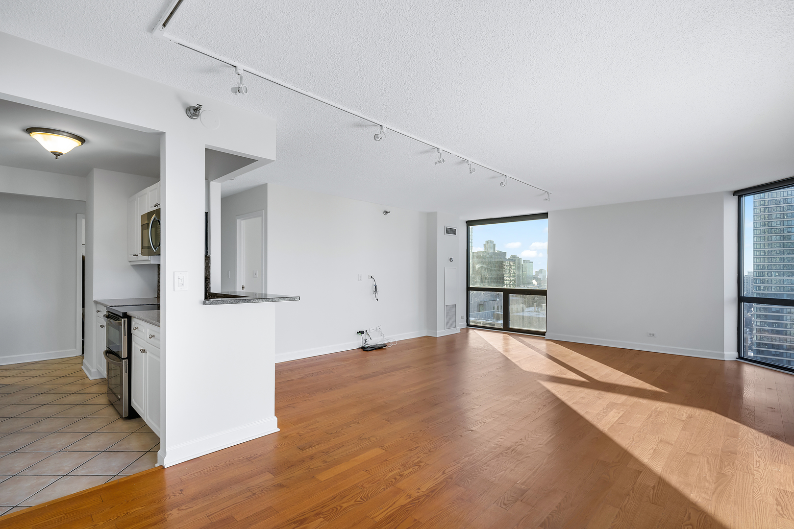70 W HURON Street Unit: 2203