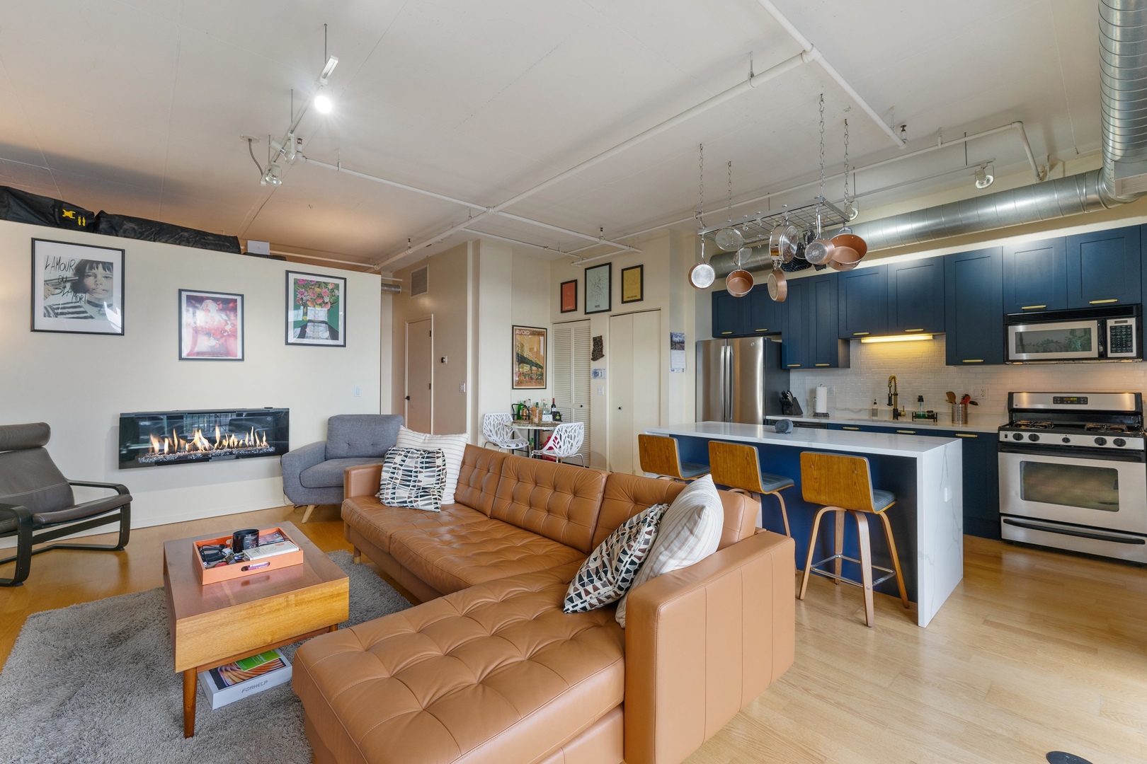 212 E Cullerton Street Unit: 1203