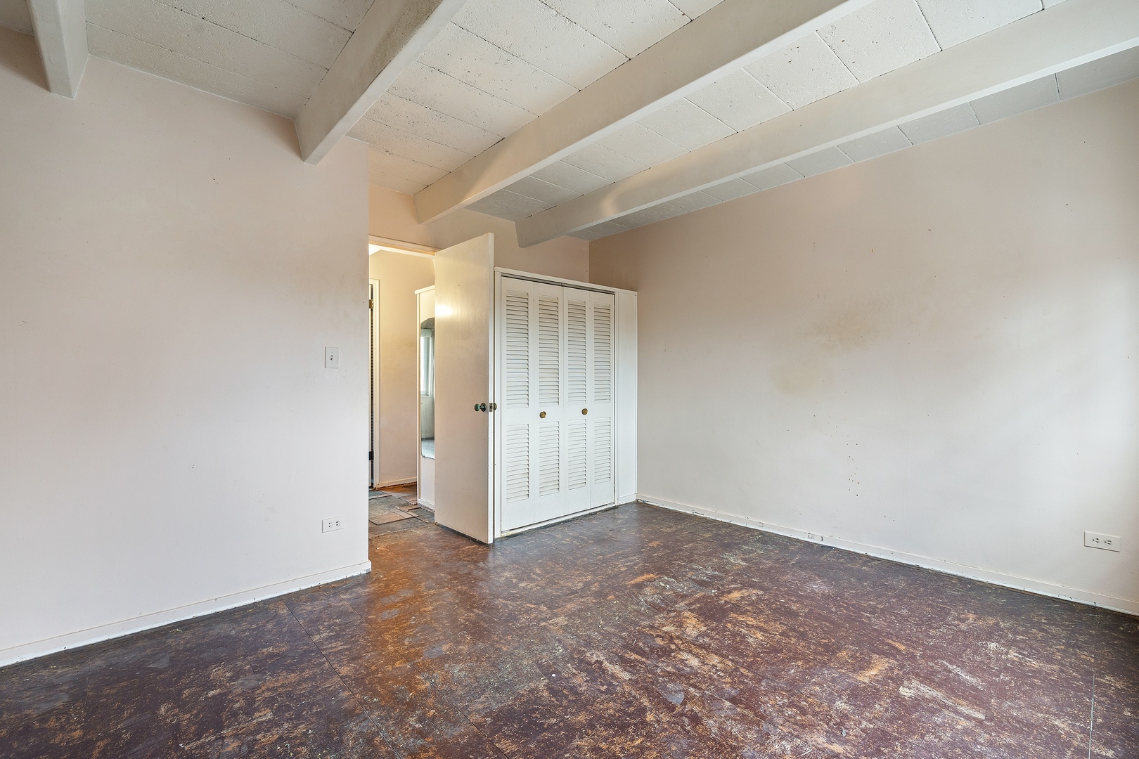 1956 W Hood Avenue Unit: 2B