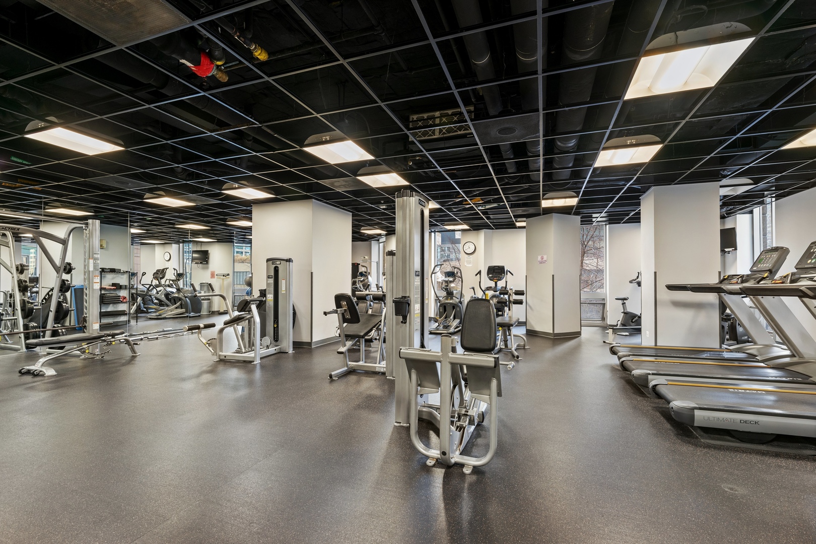 222 N Columbus Drive Unit: 902