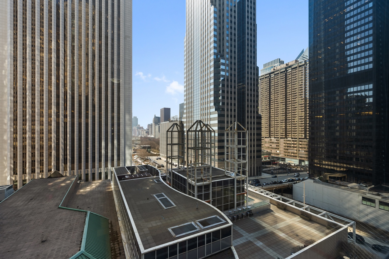 222 N Columbus Drive Unit: 902