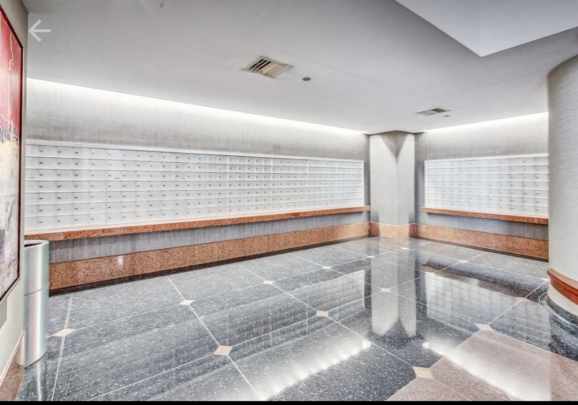 3660 N LAKE SHORE Drive Unit: 711