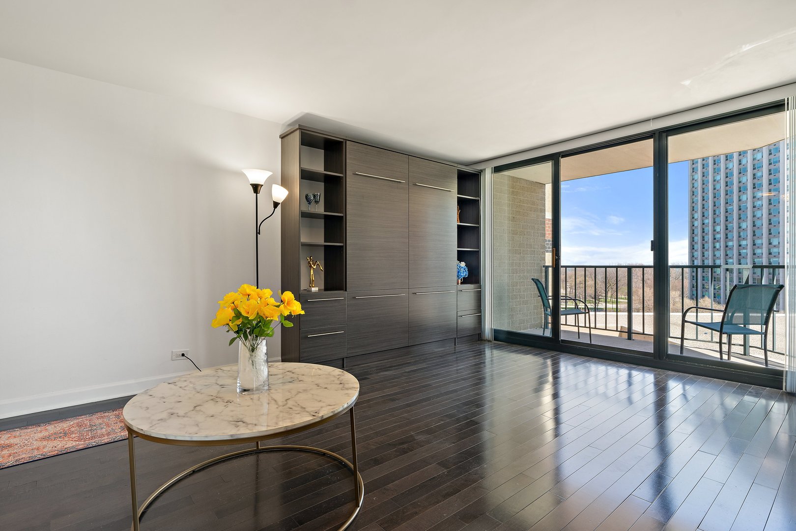 3660 N LAKE SHORE Drive Unit: 711
