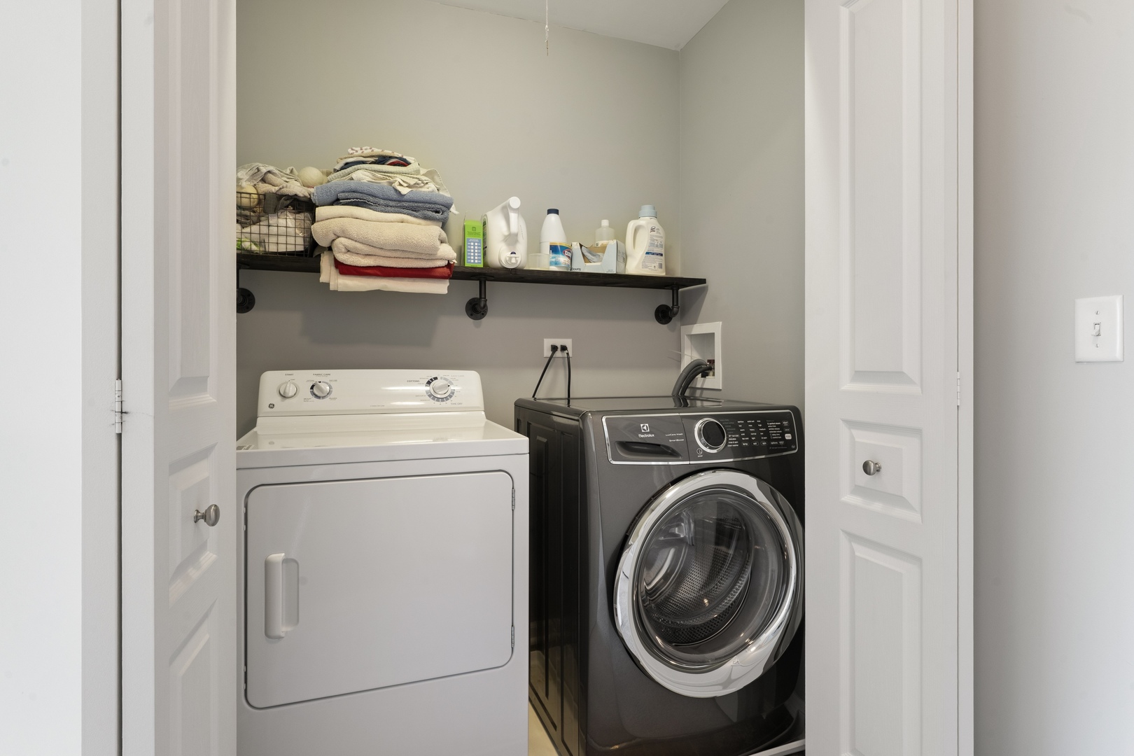 1216 Evergreen Avenue