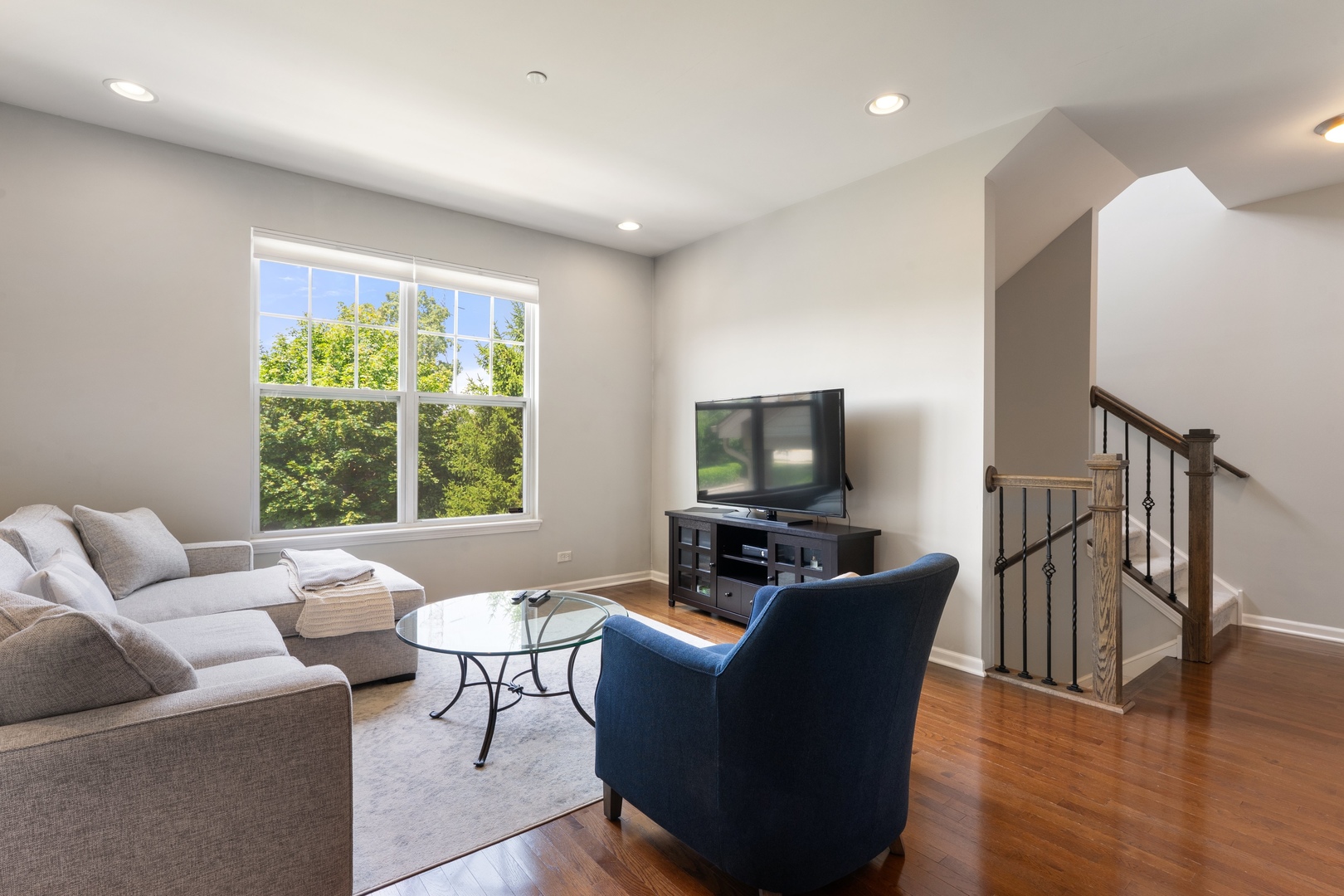 1216 Evergreen Avenue