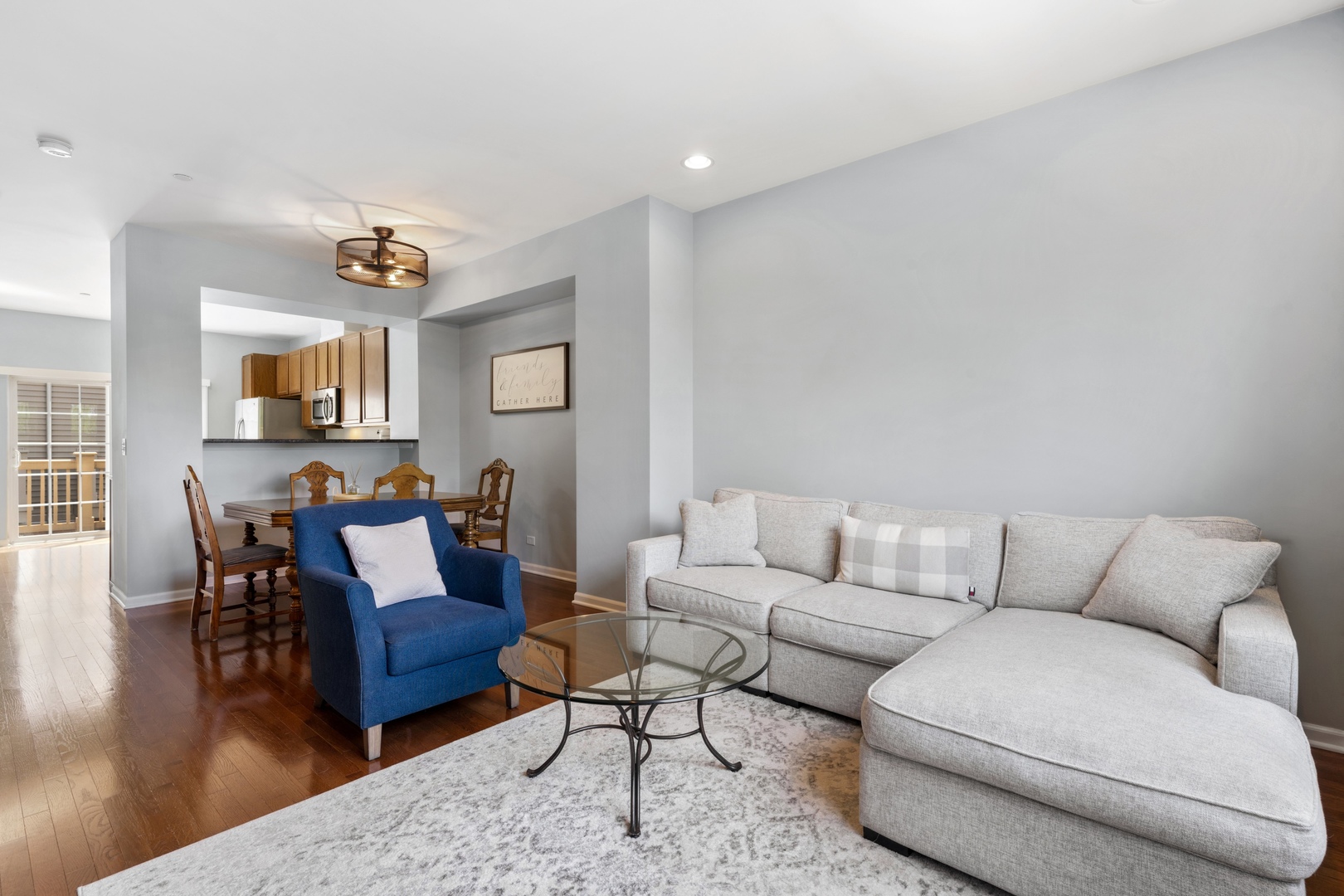 1216 Evergreen Avenue