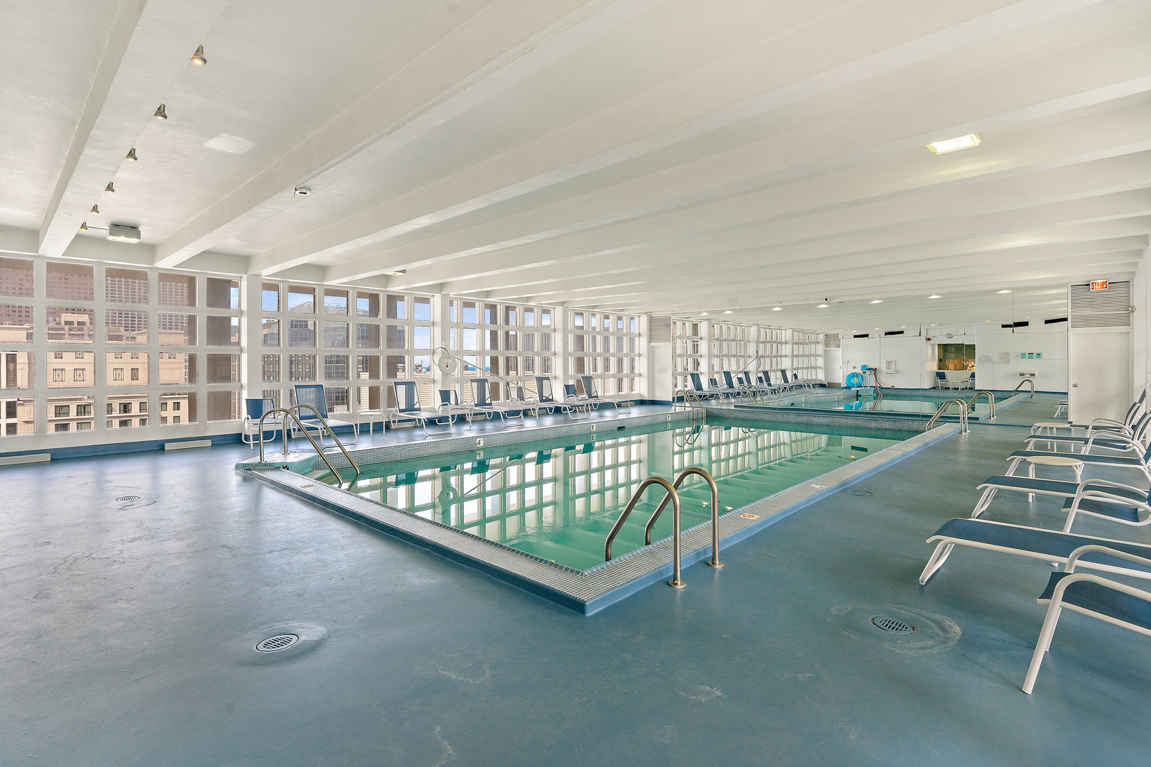 535 N Michigan Avenue Unit: 1907