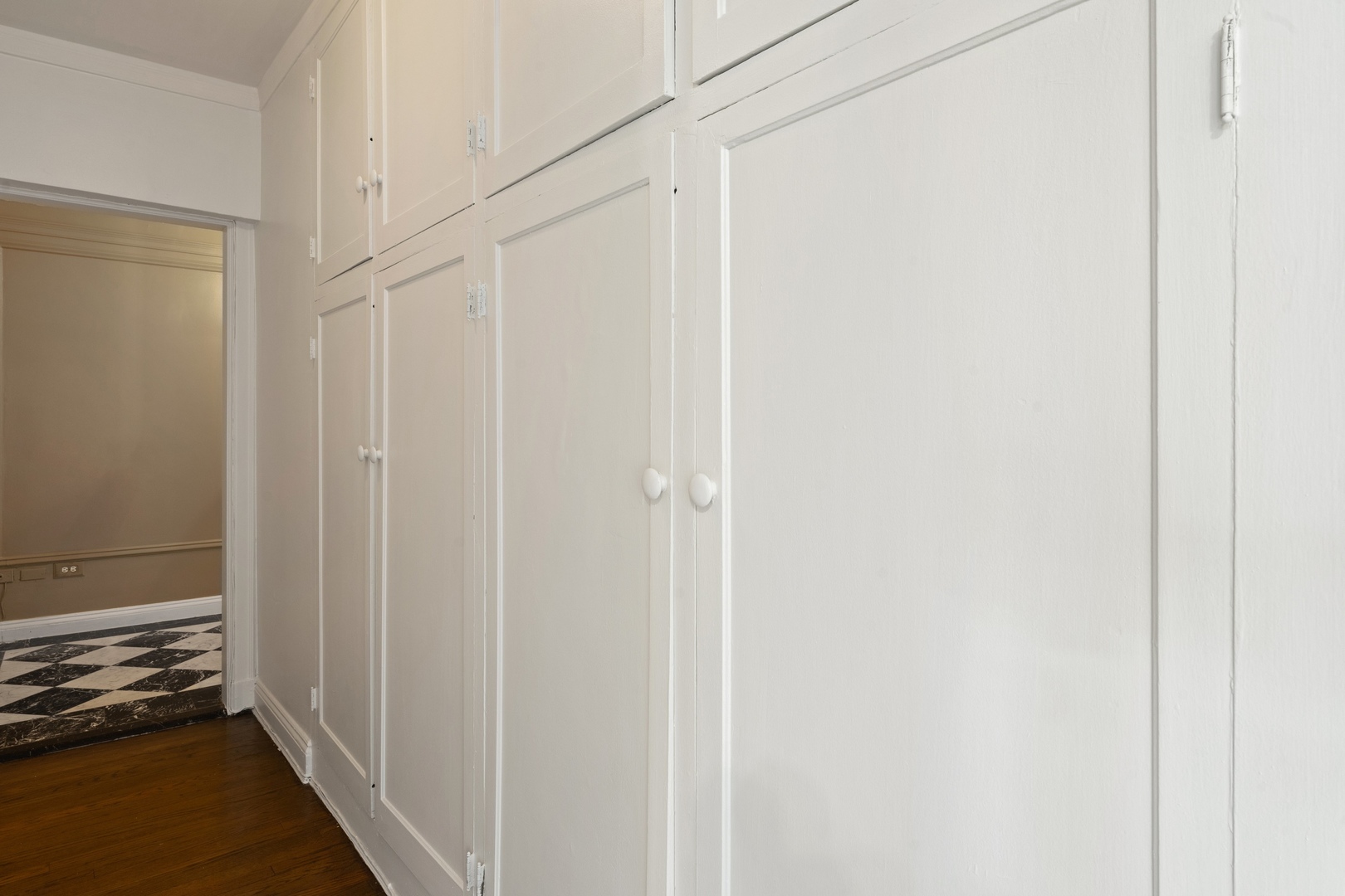 5000 N Marine Drive Unit: 7D