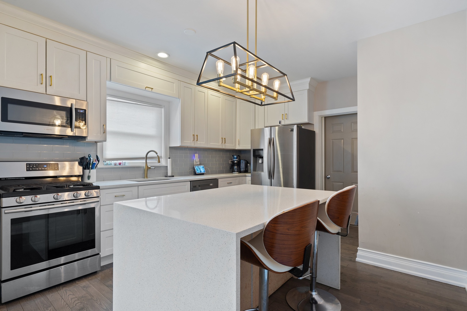 3336 Grand Boulevard