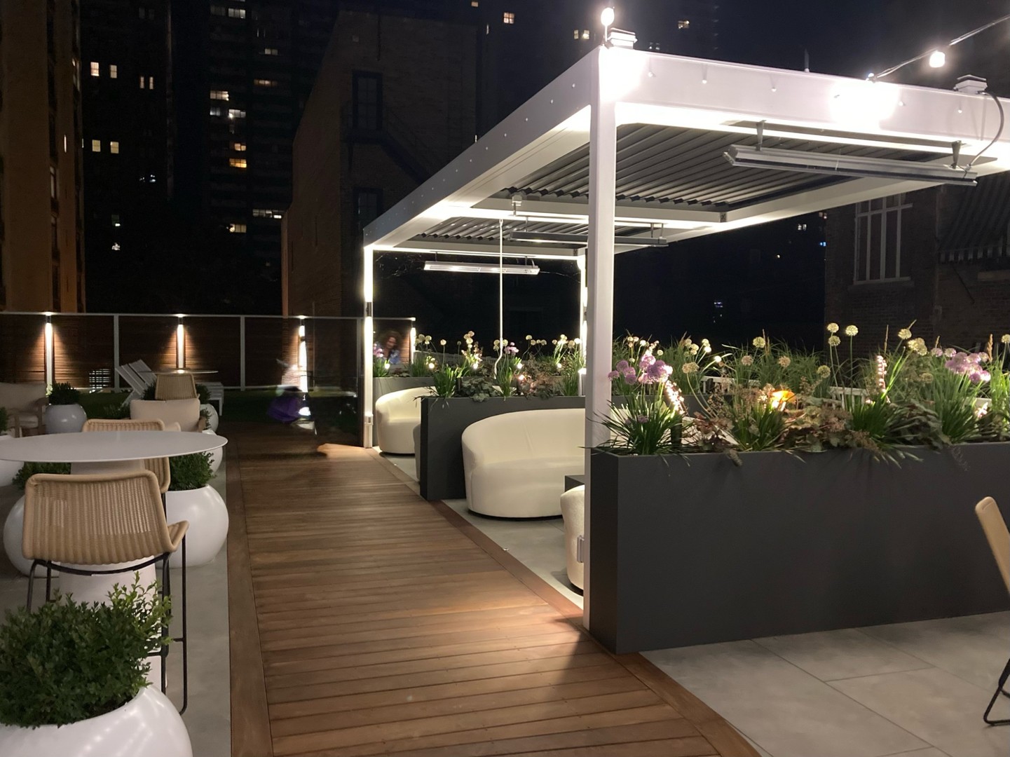 1445 N State Parkway Unit: 1904