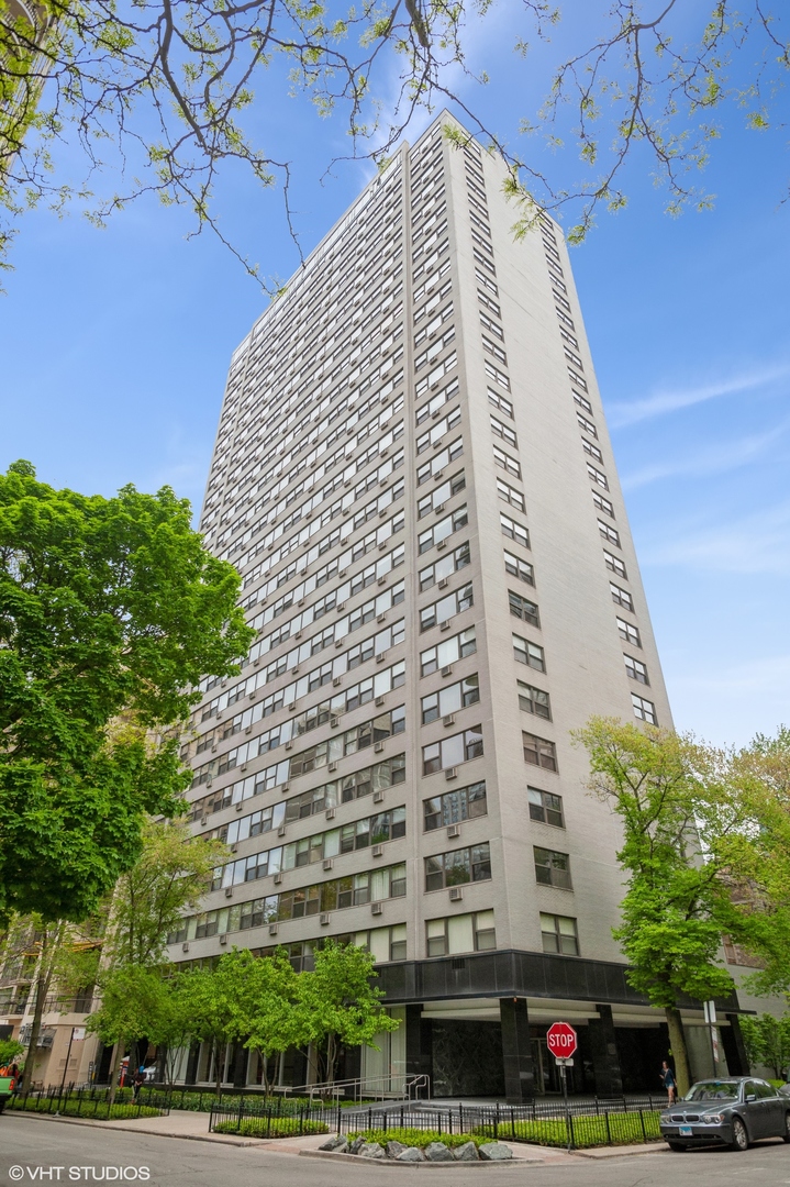 1445 N State Parkway Unit: 1904