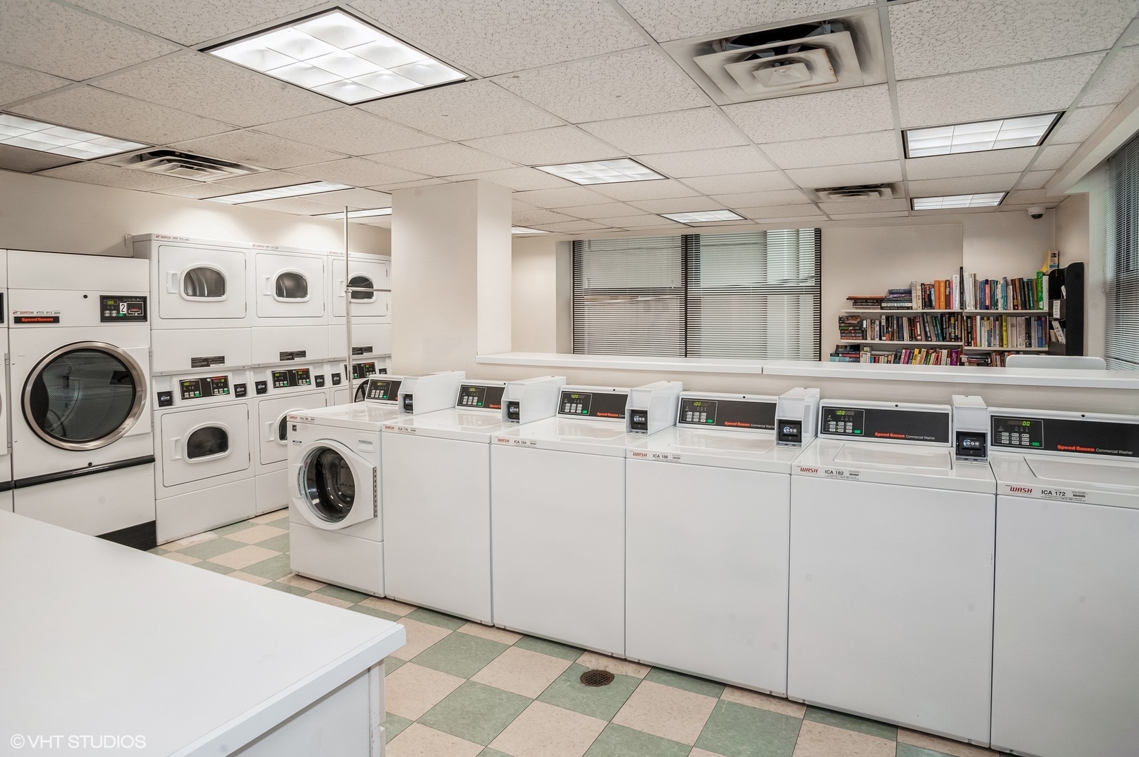 1445 N State Parkway Unit: 1904