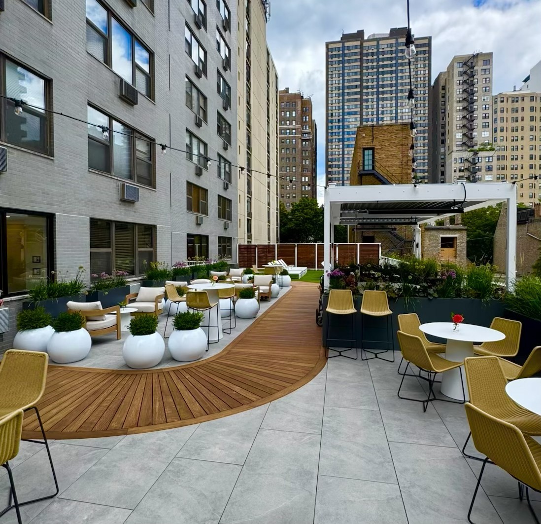 1445 N State Parkway Unit: 1904