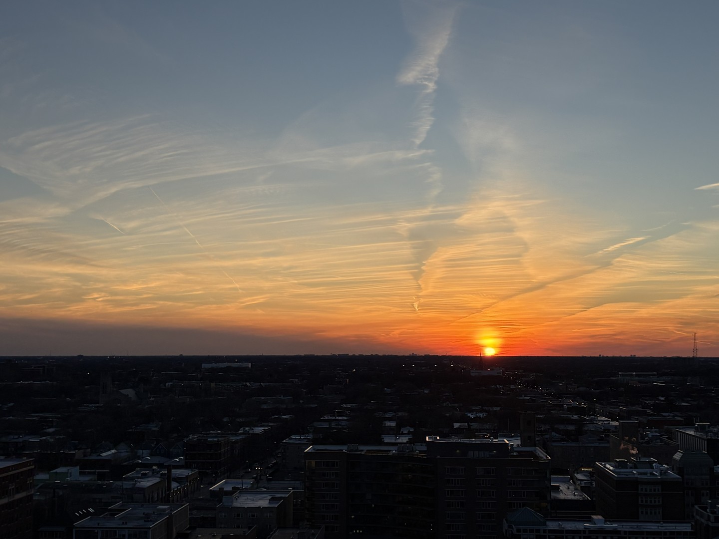 6325 N Sheridan Road Unit: 1906