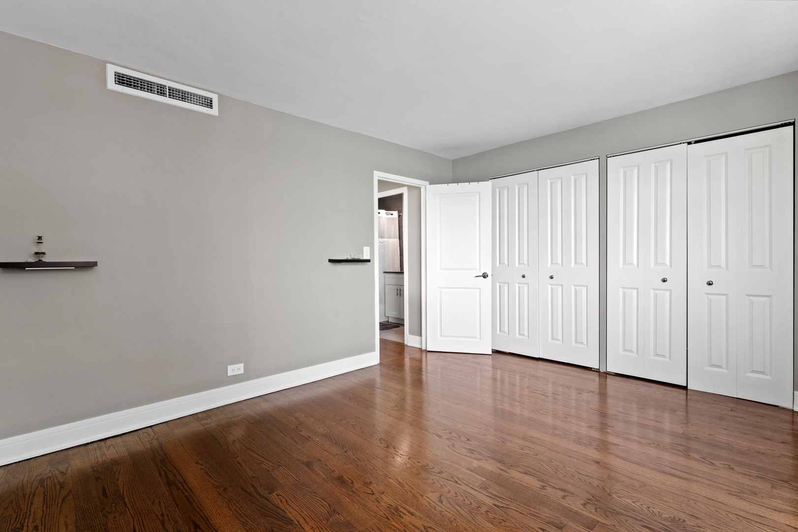 6301 N Sheridan Road Unit: 10G