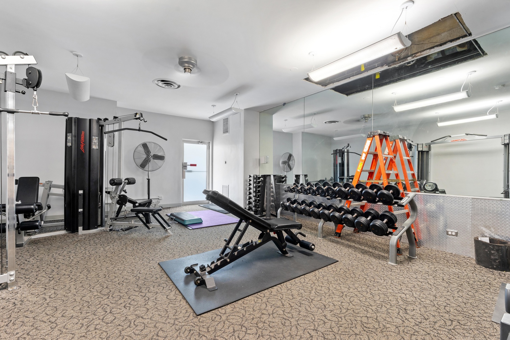 6301 N Sheridan Road Unit: 10G