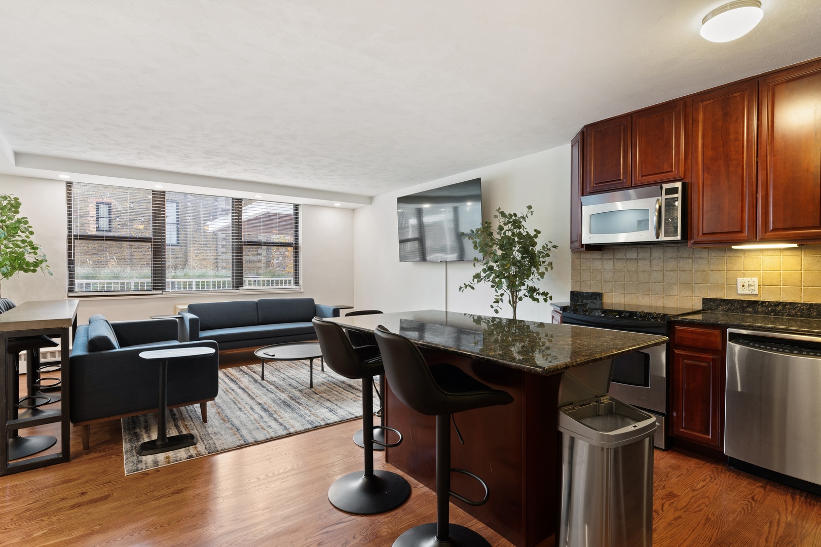 1445 N State Parkway Unit: 1904