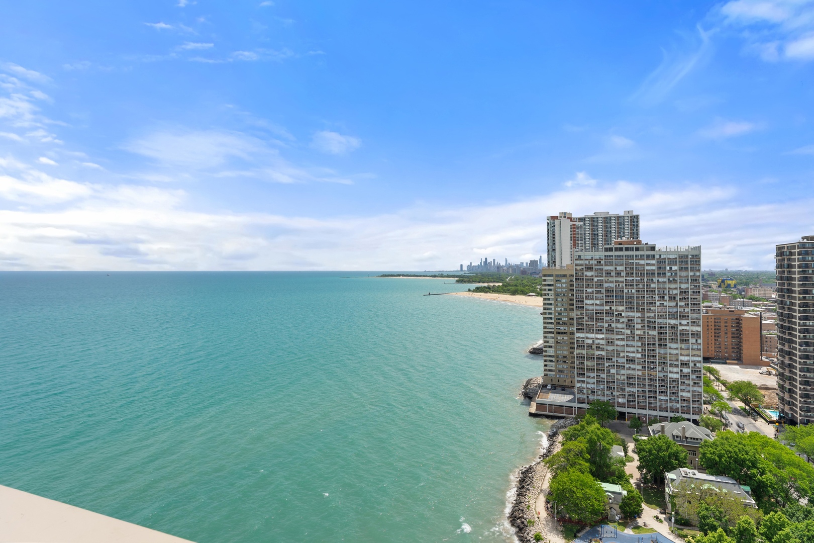 6301 N Sheridan Road Unit: 10G