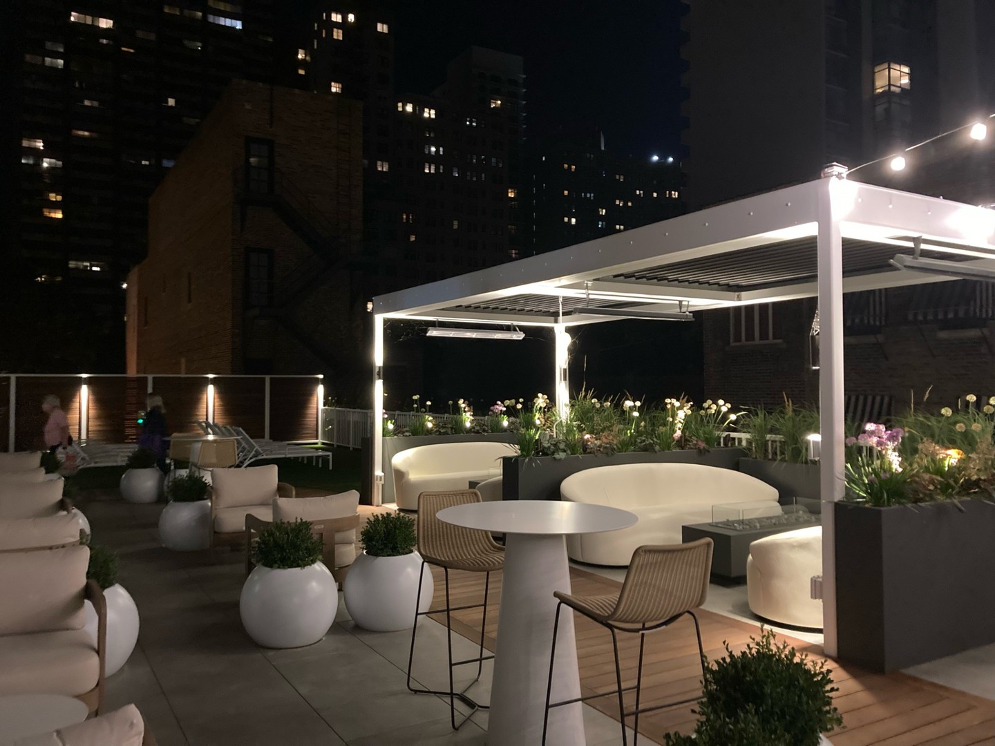 1445 N State Parkway Unit: 1904