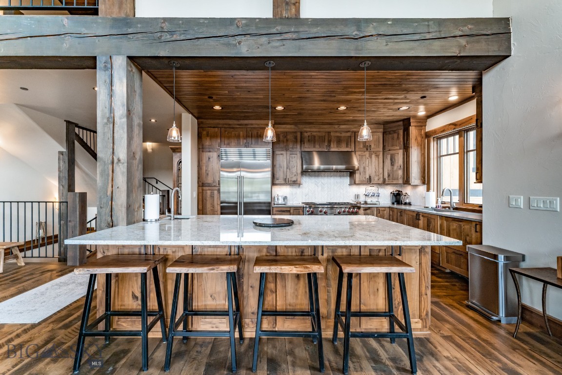14 Upper Cascade Ridge Road 206