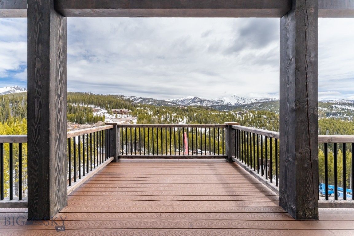 14 Upper Cascade Ridge Road 206