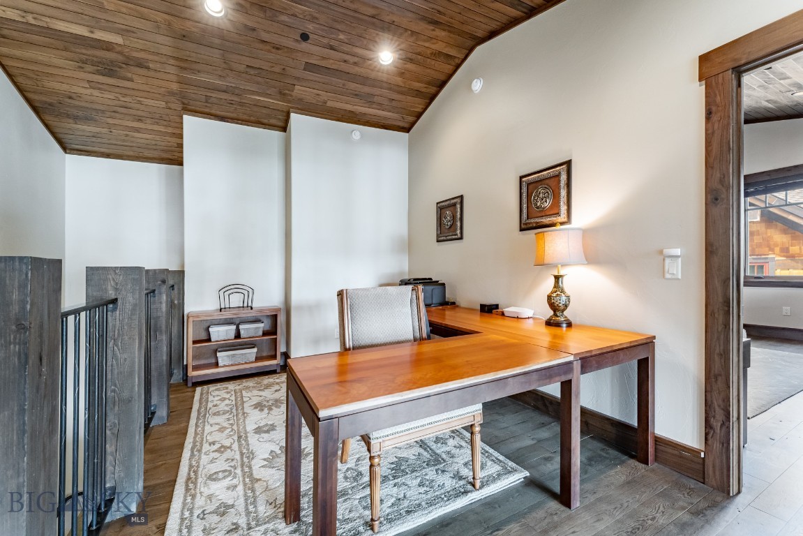 14 Upper Cascade Ridge Road 206