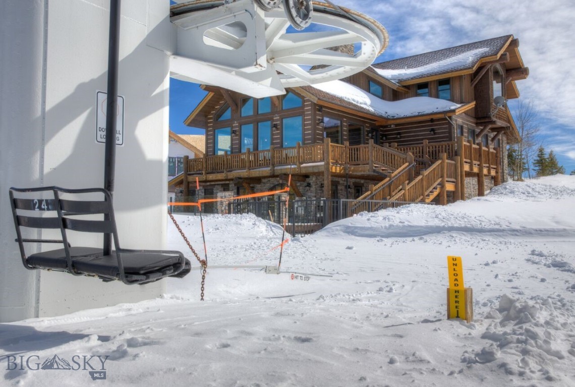 14 Upper Cascade Ridge Road 206