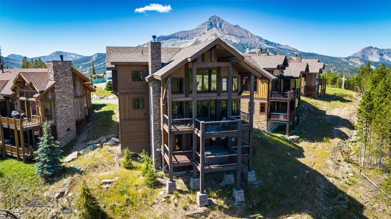 14 Upper Cascade Ridge Road 206