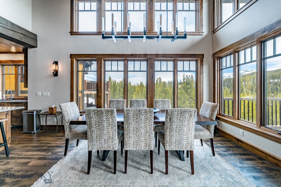 14 Upper Cascade Ridge Road 206
