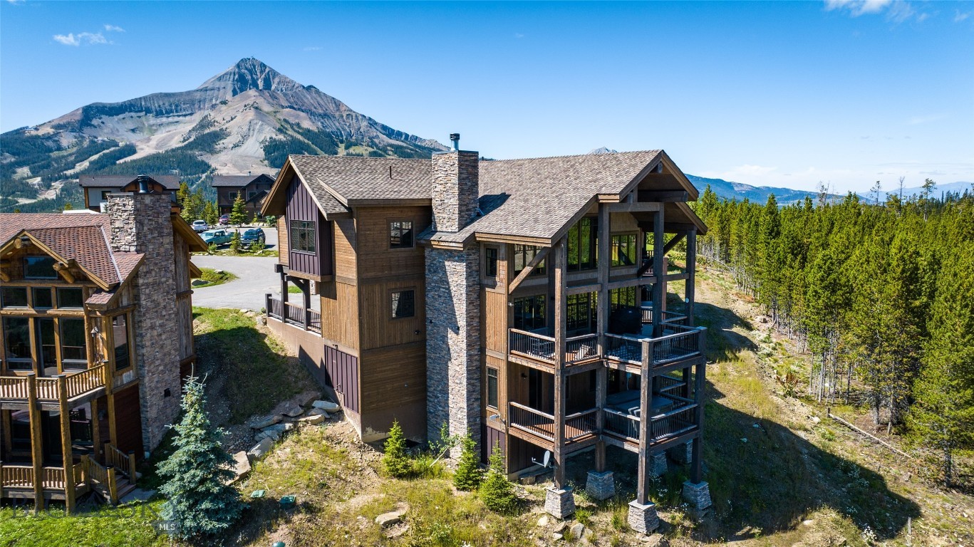 14 Upper Cascade Ridge Road 206