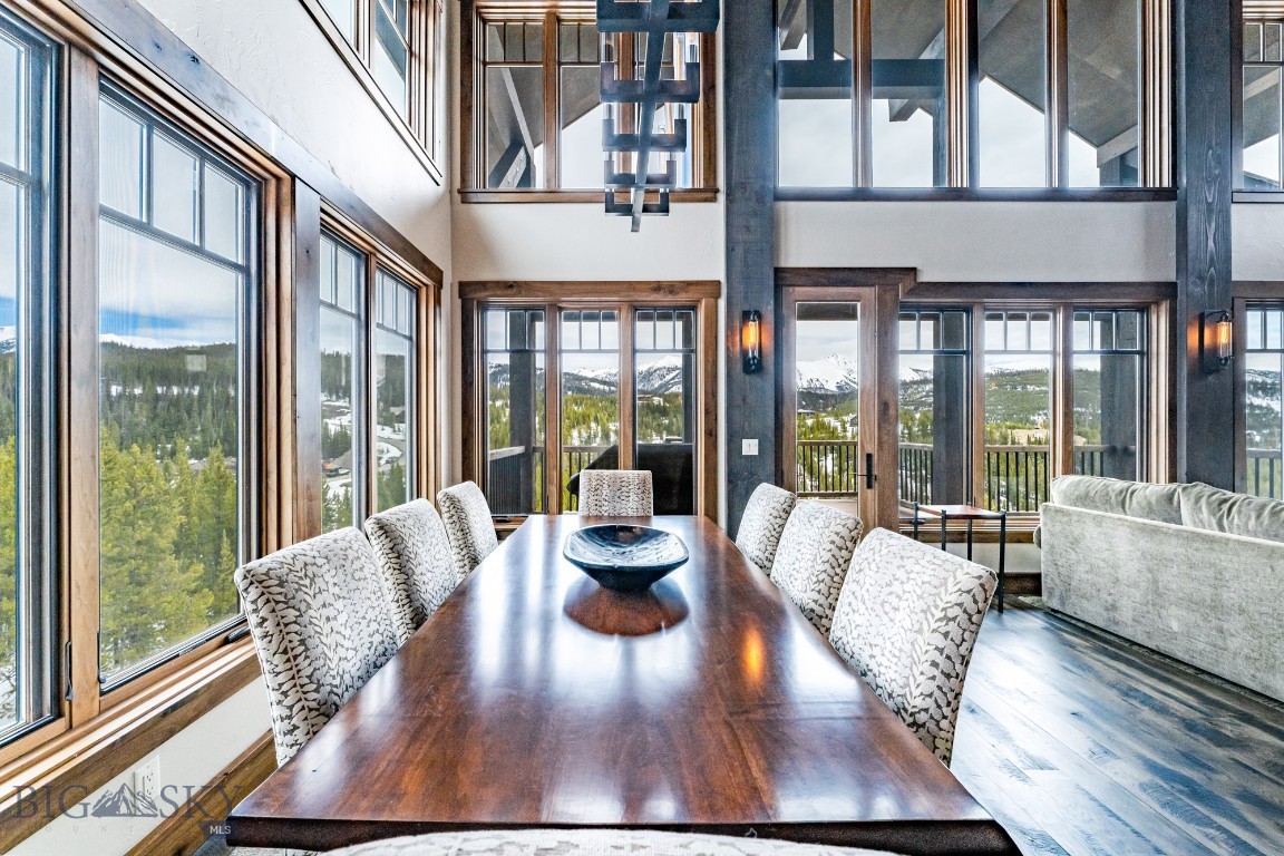 14 Upper Cascade Ridge Road 206