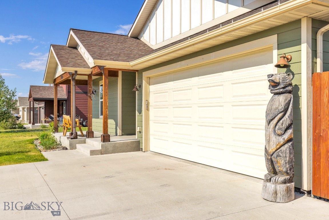 1704 Drummond Boulevard