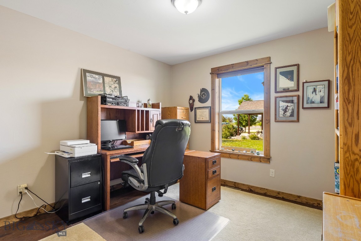 1704 Drummond Boulevard