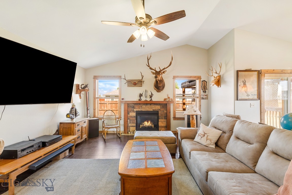 1704 Drummond Boulevard