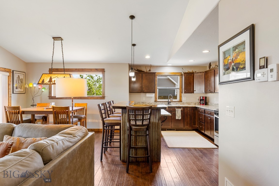 1704 Drummond Boulevard