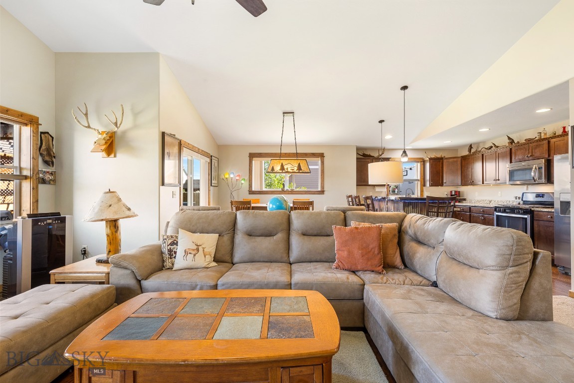 1704 Drummond Boulevard