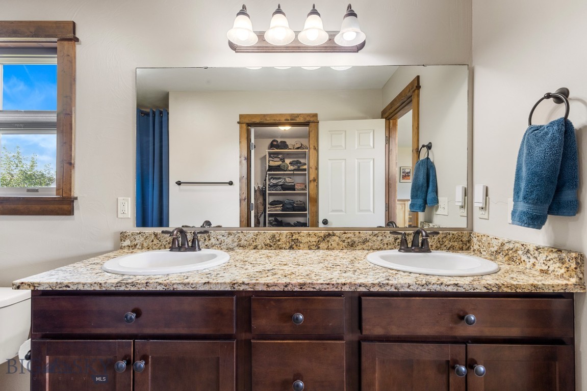 1704 Drummond Boulevard