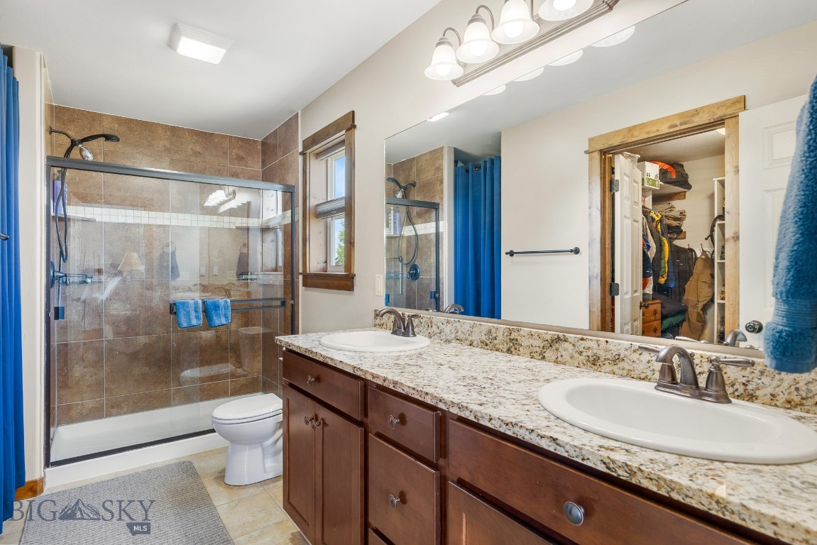 1704 Drummond Boulevard