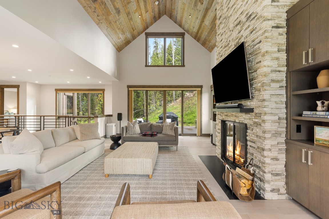 580 Outlook Trail 42