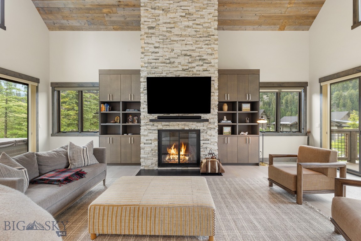 580 Outlook Trail 42