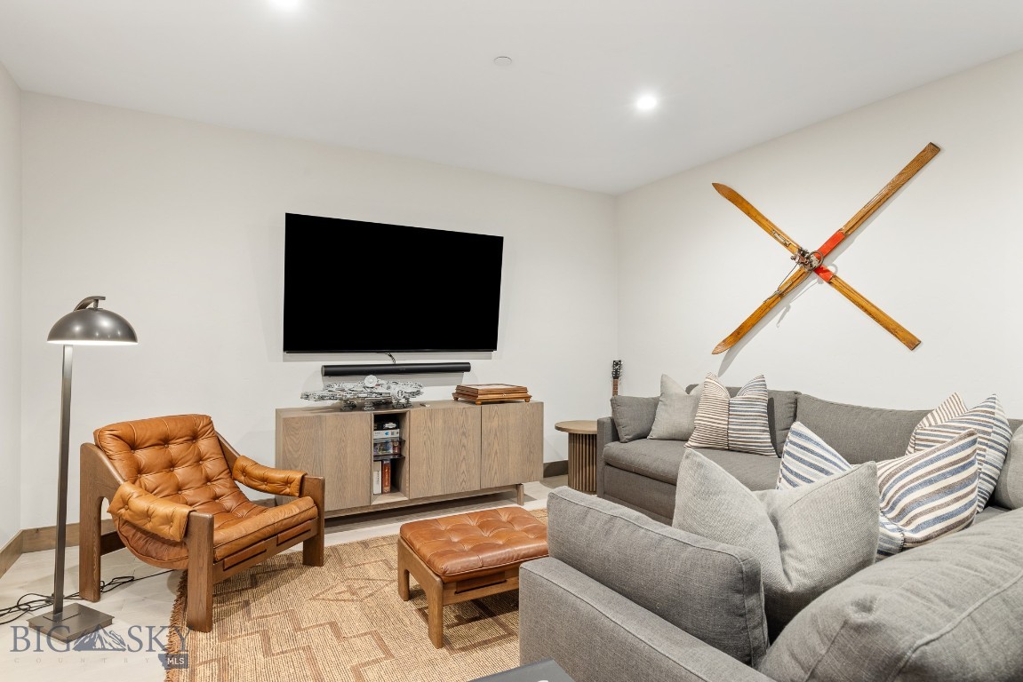 580 Outlook Trail 42