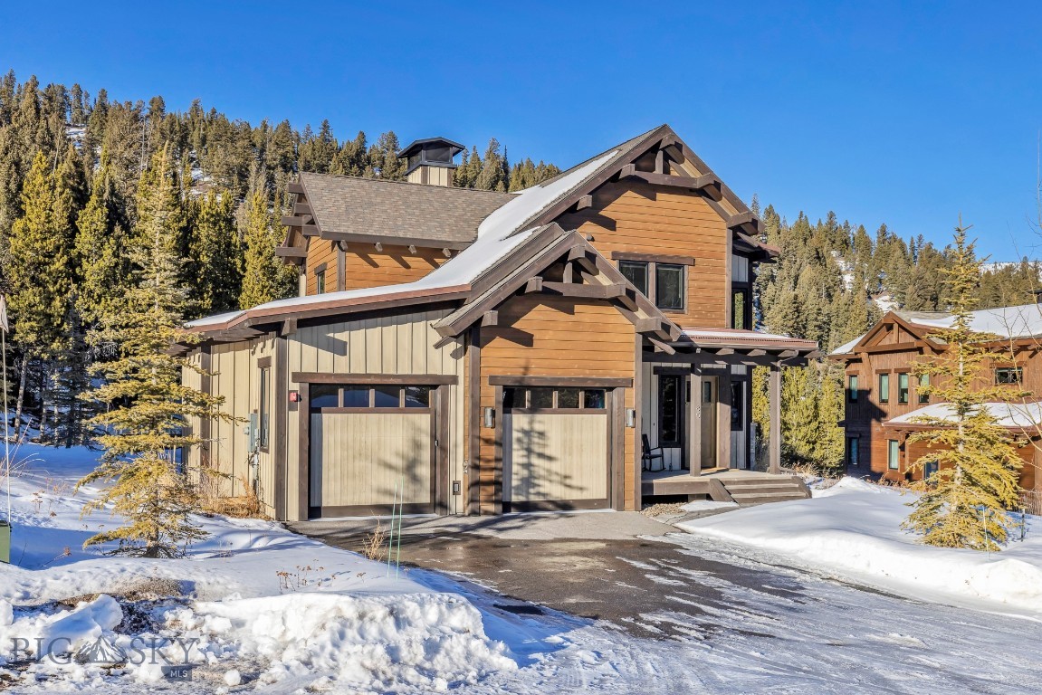 85 North Outlook Loop