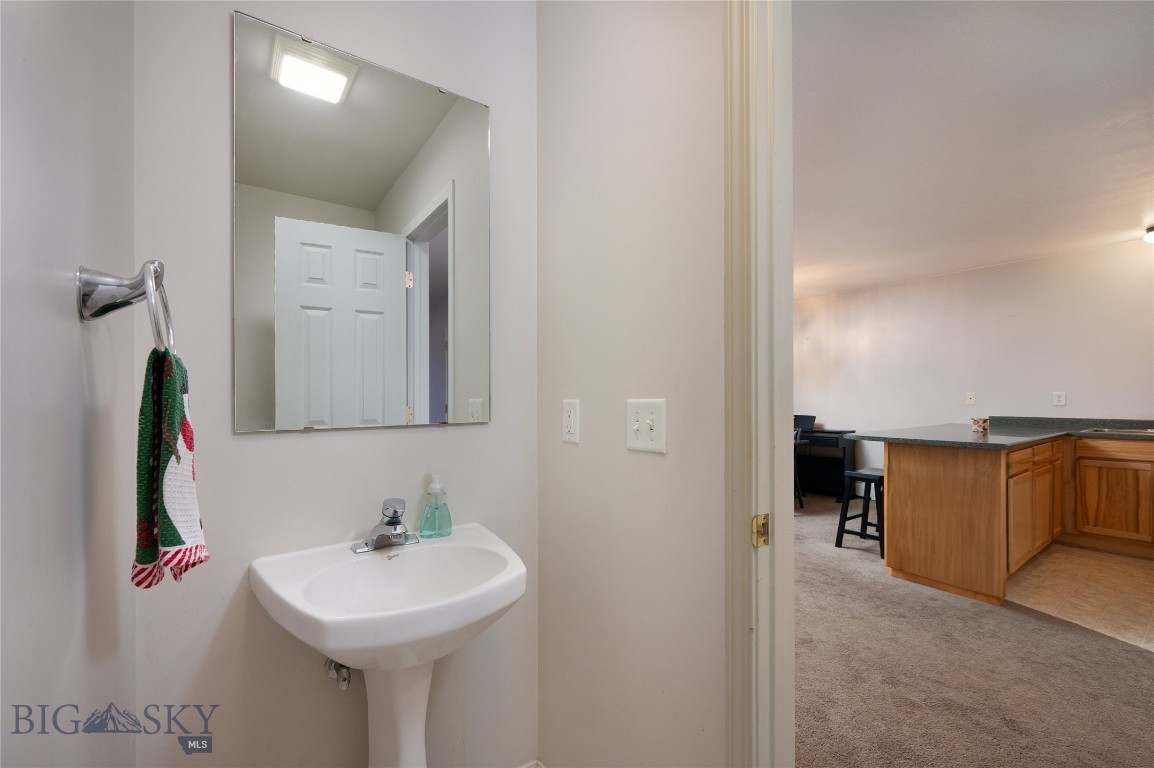 515 Michael Grove Avenue 60