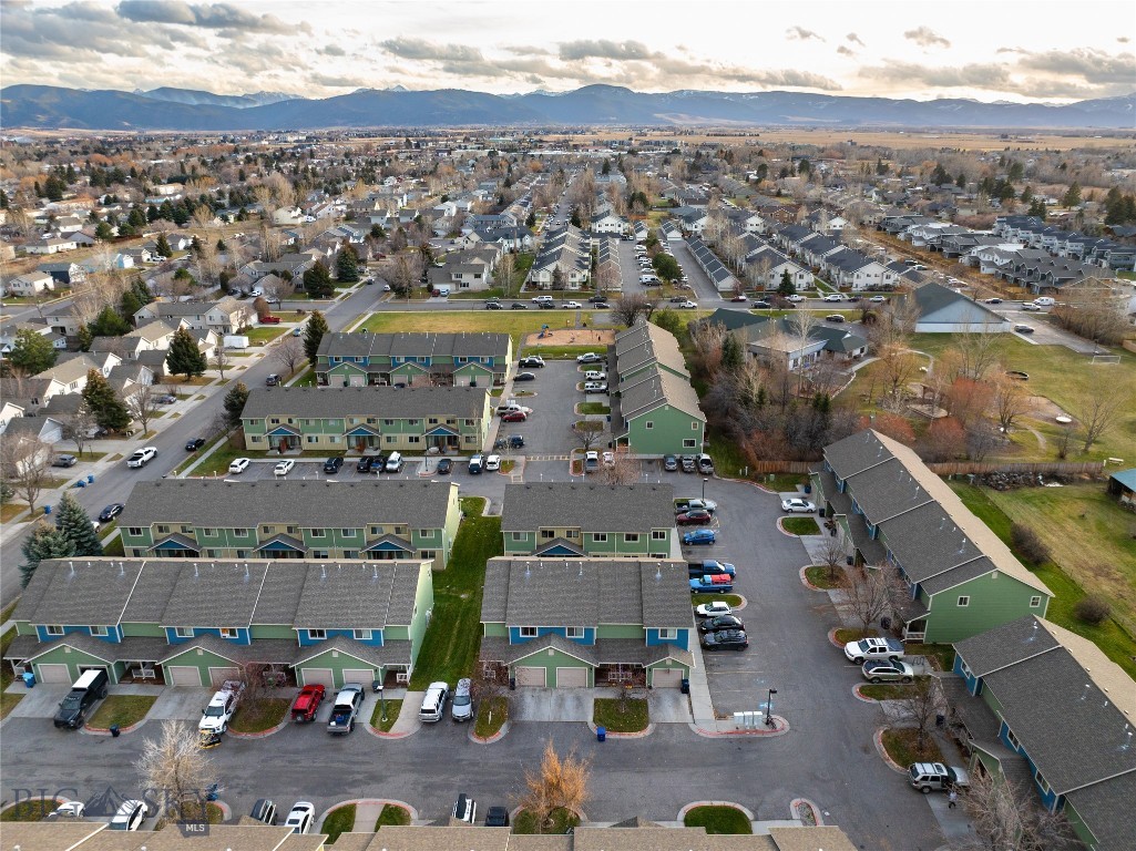 515 Michael Grove Avenue 60