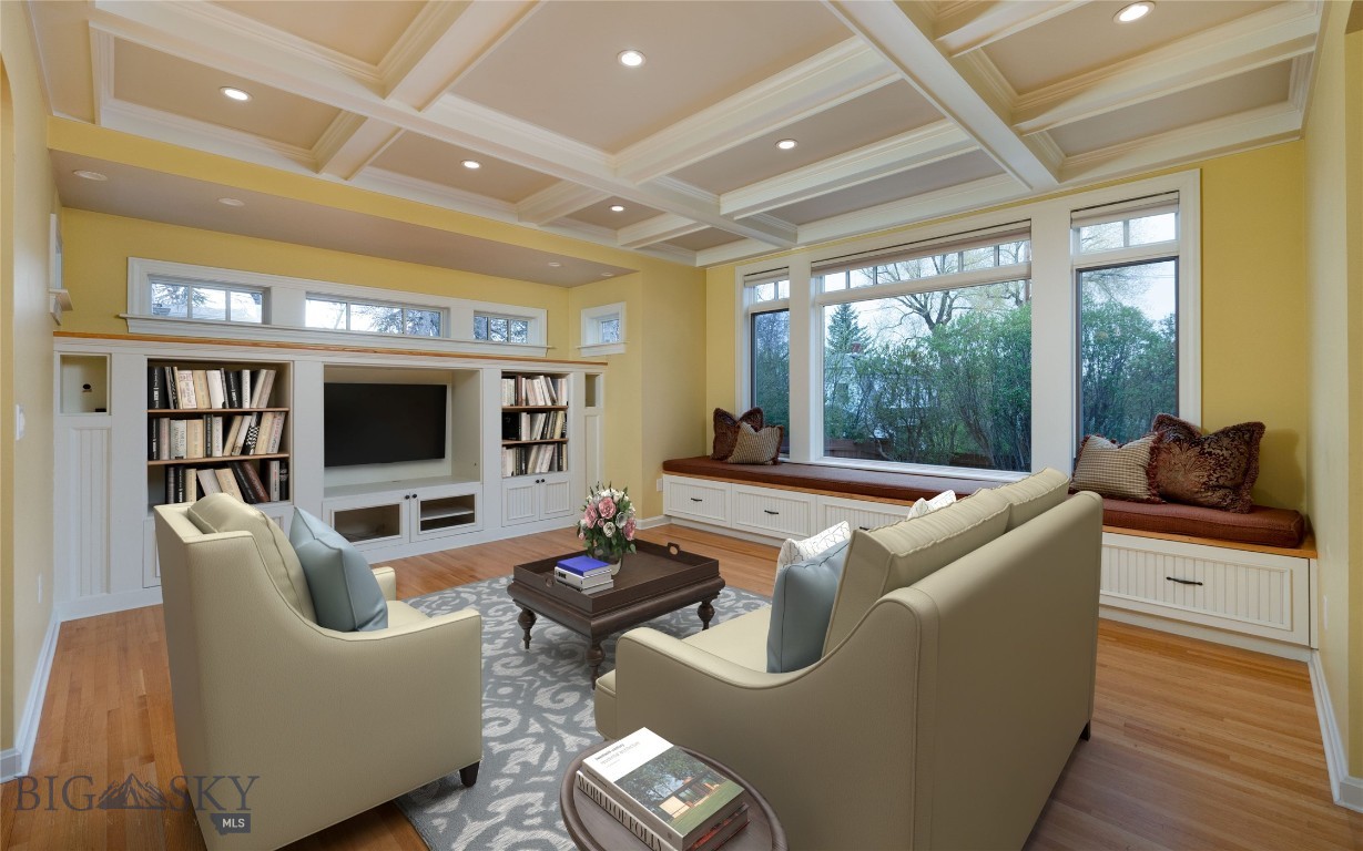 515 W Cleveland Street