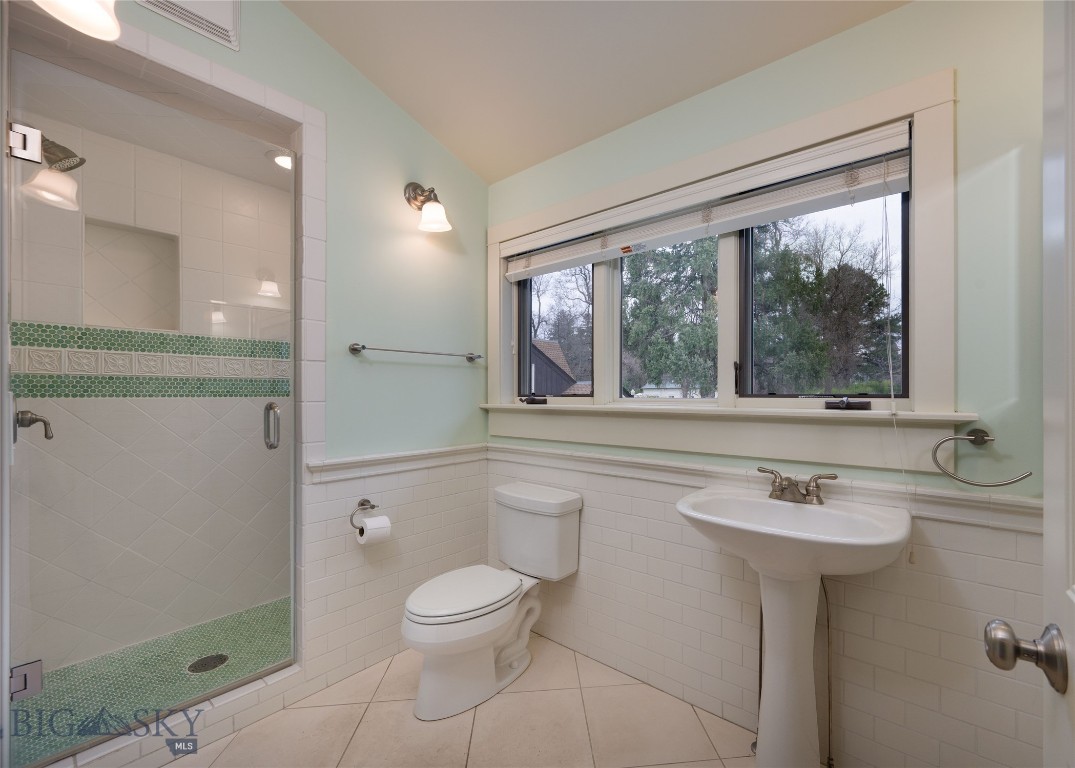 515 W Cleveland Street